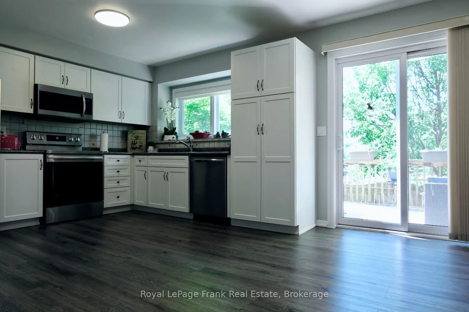 9 Progress Avenue 13