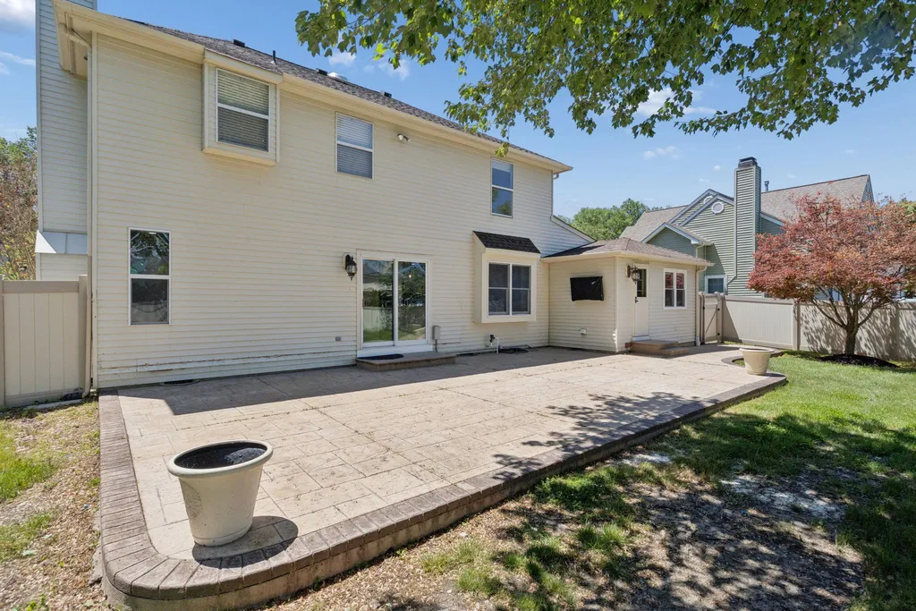 10 Michaelson Drive, Mount Laurel, NJ 08054