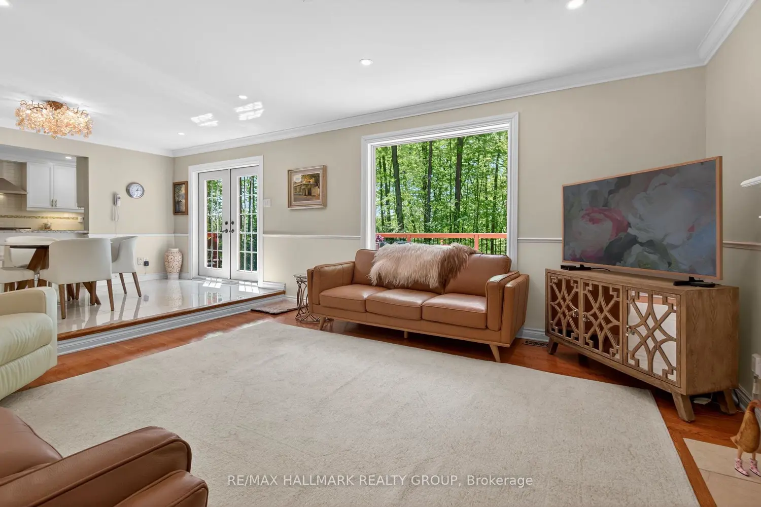 1372 Jules Leger Drive photo 5