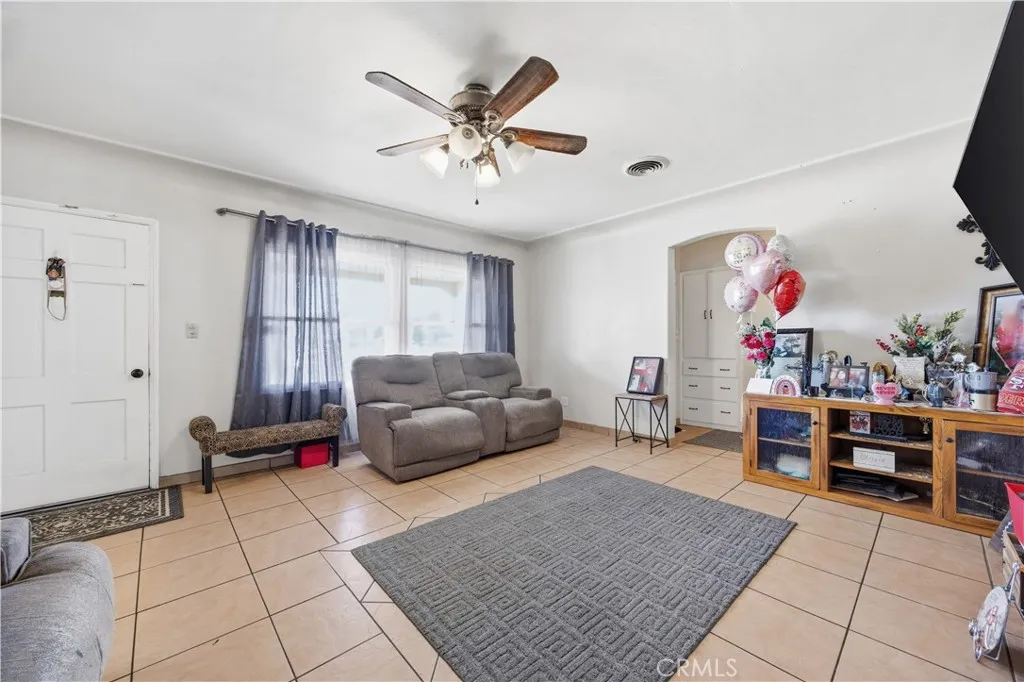 Additional image 48 of 354 W Morton Ave, Porterville, CA 93257