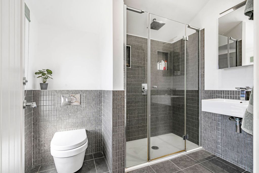 Additional image 6 of 5 bed semi-detached house for saleBarley Mow Road, Englefield Green, Egham, Surrey TW20