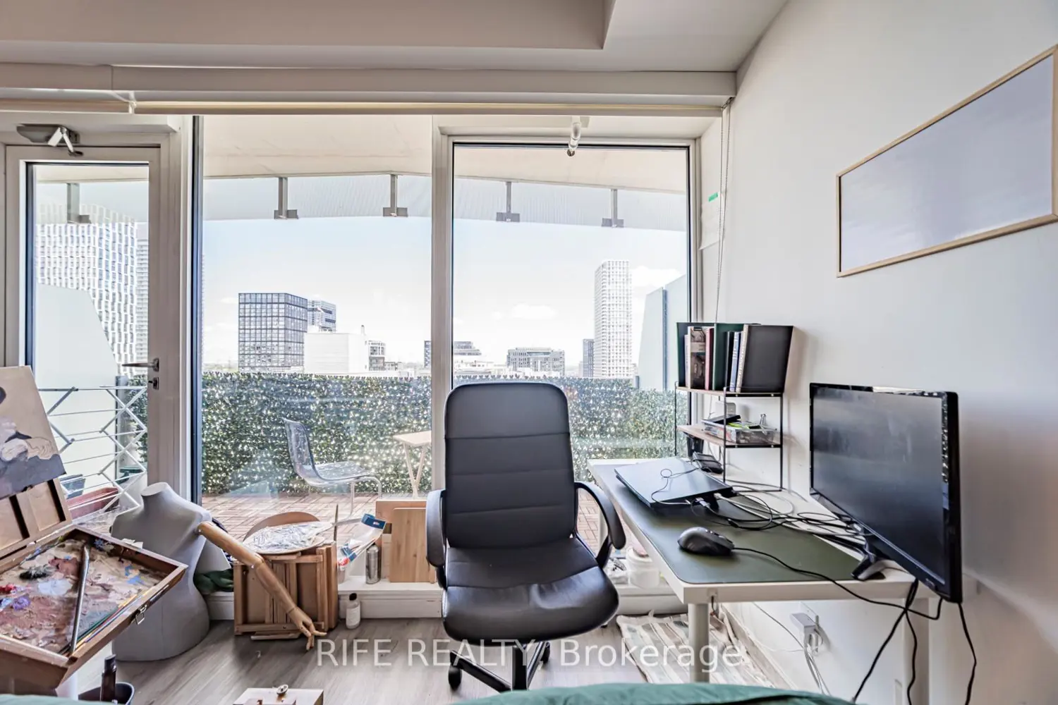 Additional image 6 of 197 Yonge Street 2204