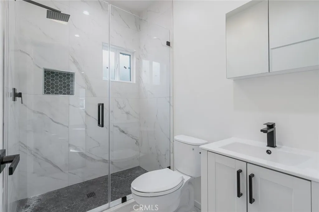 Additional image 30 of 1228 S Dunsmuir Ave, Los Angeles, CA 90019