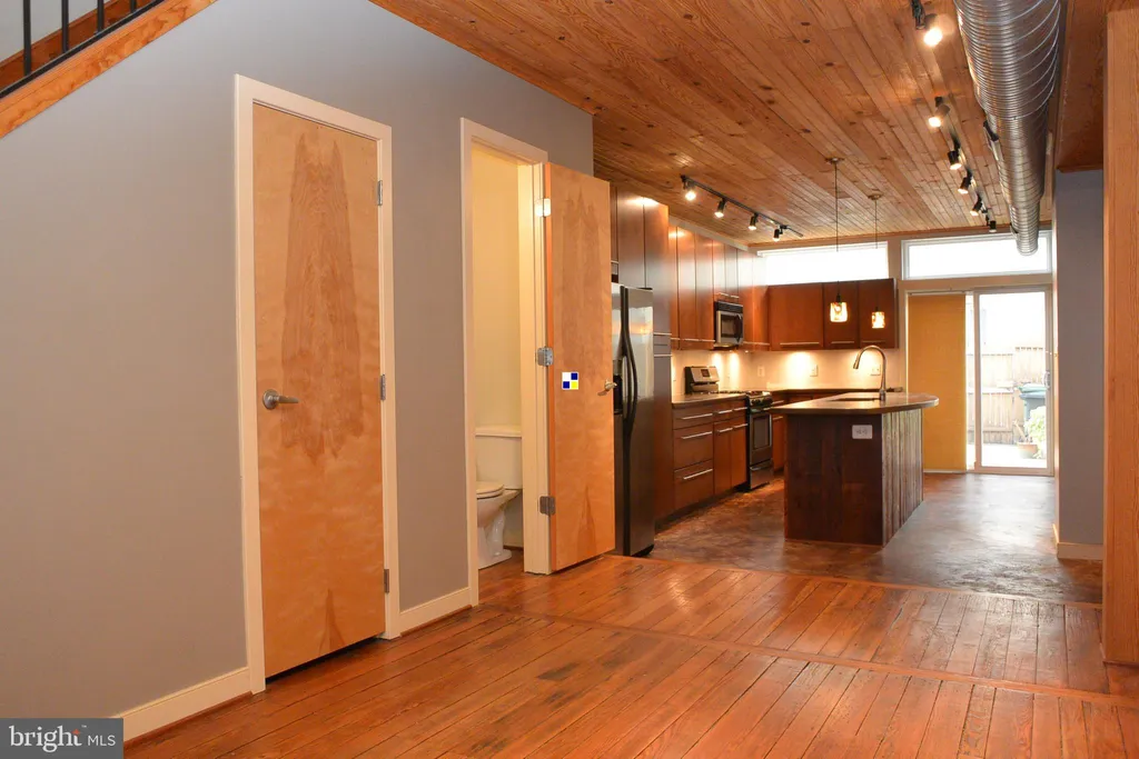 219 E Heath Street, Baltimore, MD 21230 photo 4