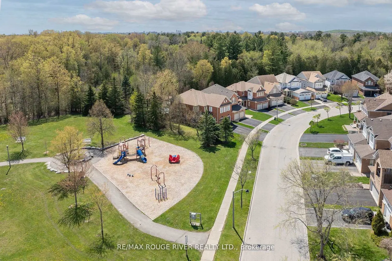 Additional image 19 of 433 Woodsmere Crescent