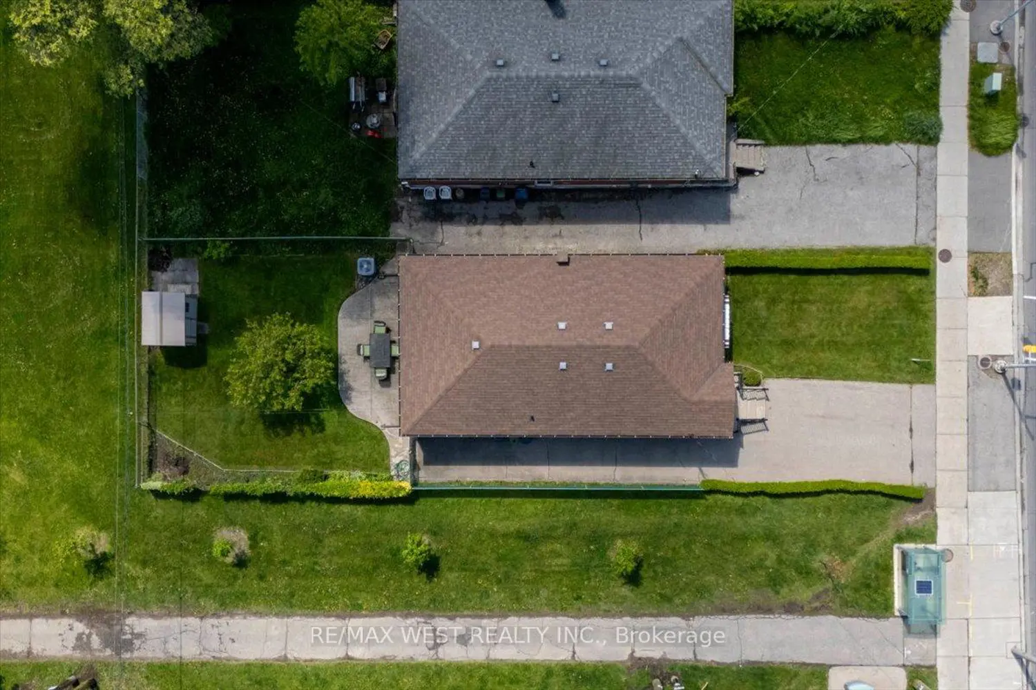 Additional image 13 of 1135 Islington Avenue
