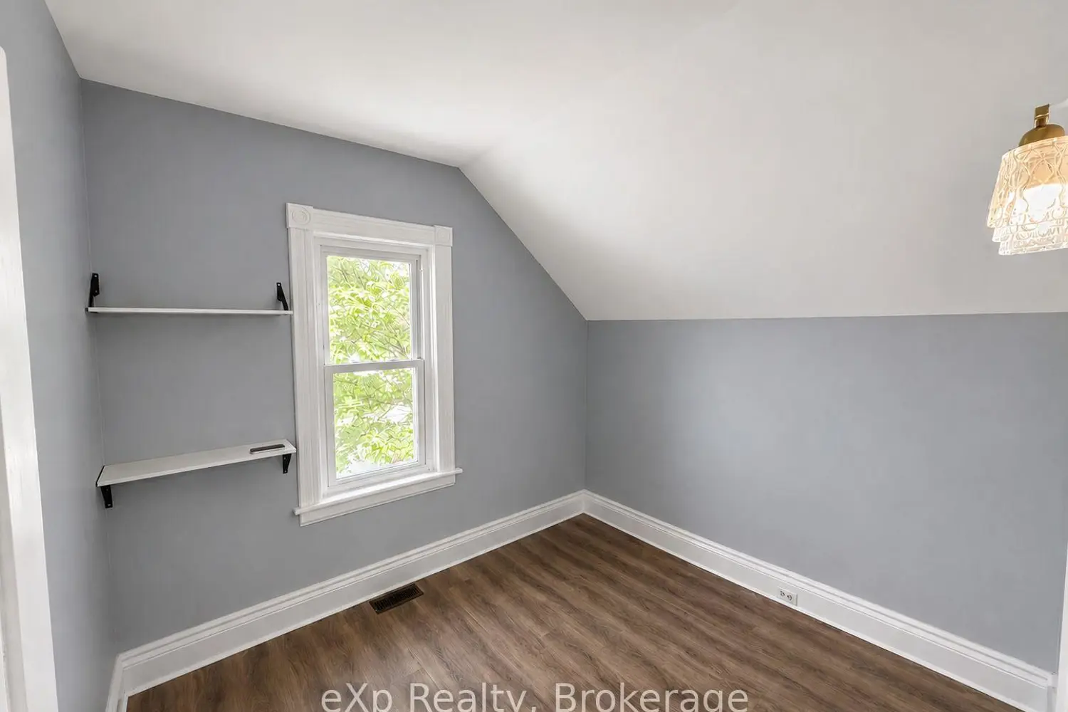 Additional image 11 of 595 9Th Street