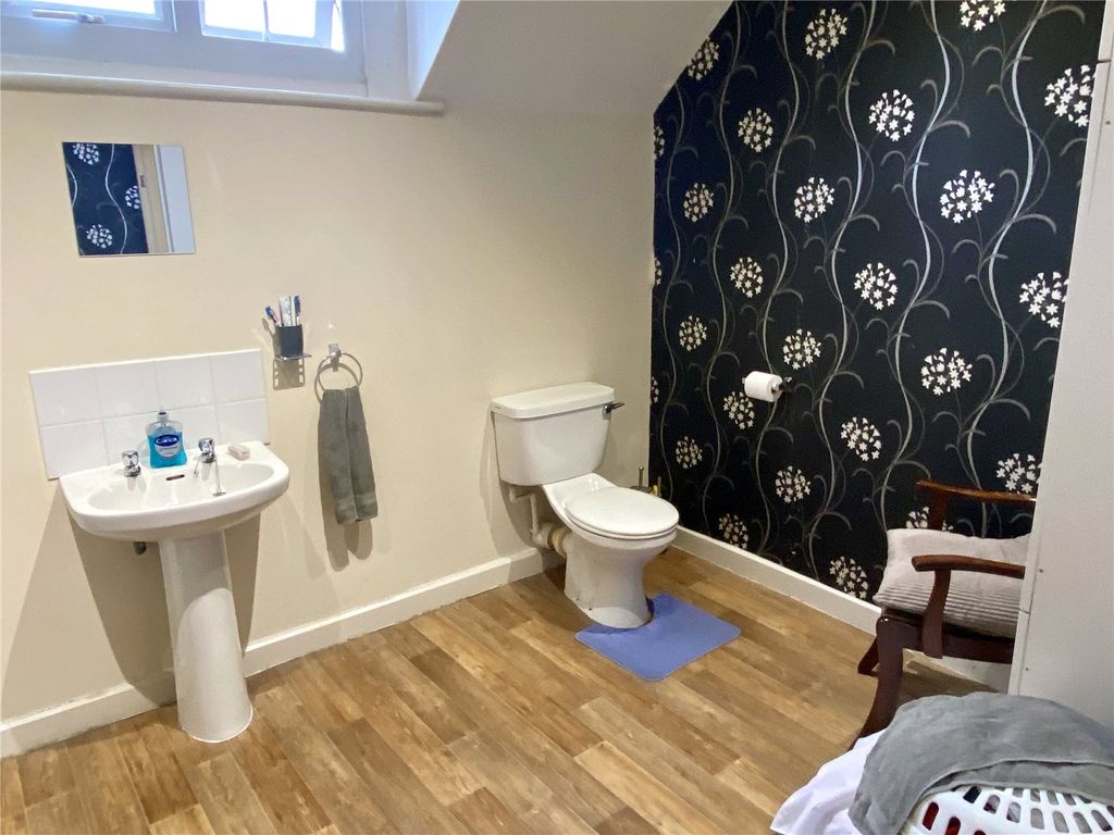 Additional image 8 of 7 bed terraced house for saleWest Park Street, Dewsbury WF13