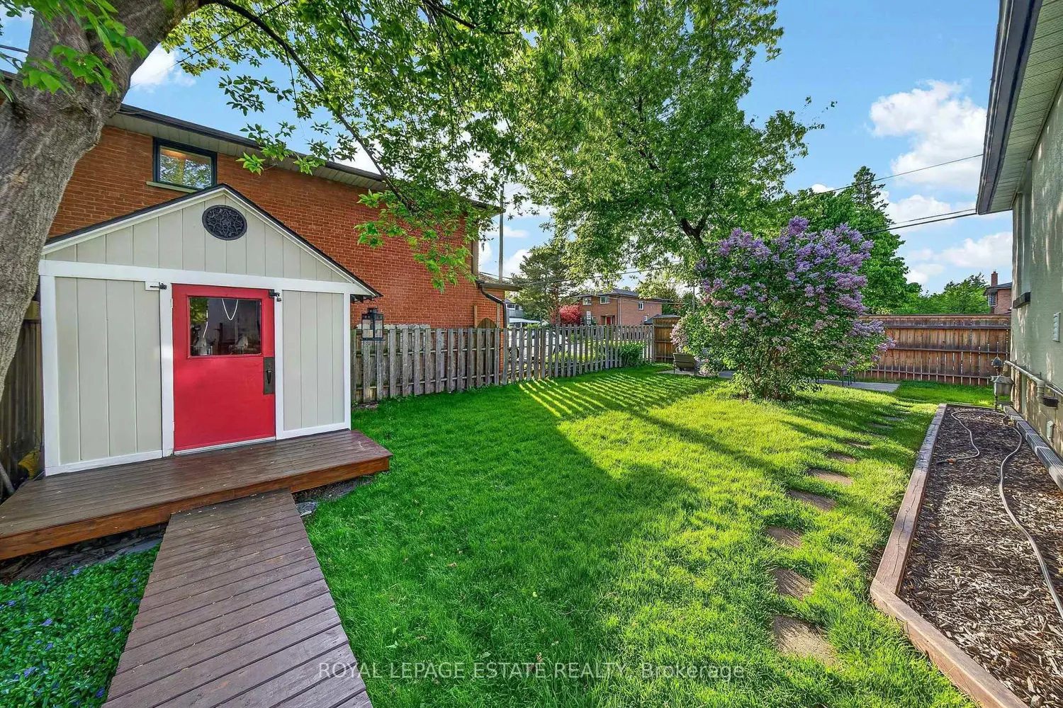 Additional image 18 of 1016 Kipling Avenue
