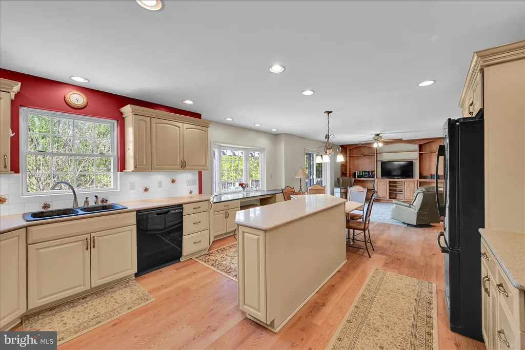 Additional image 5 of 20 Maple Shade Lane, Fleetwood, PA 19522
