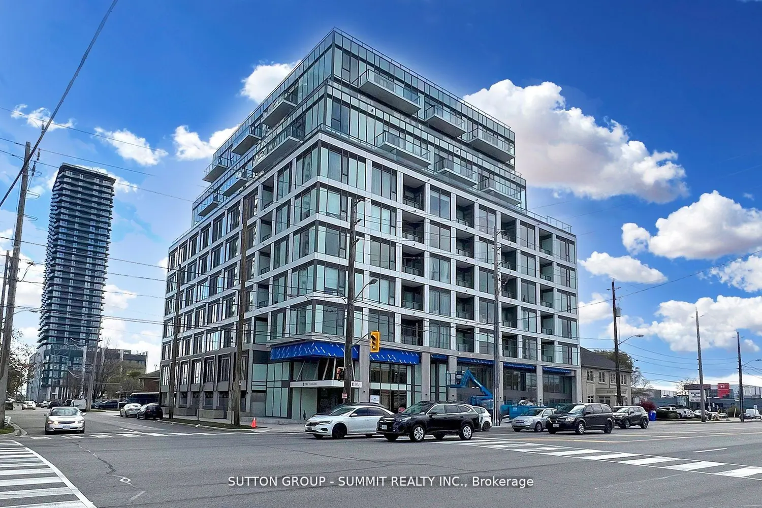 1195 The Queensway Street 801