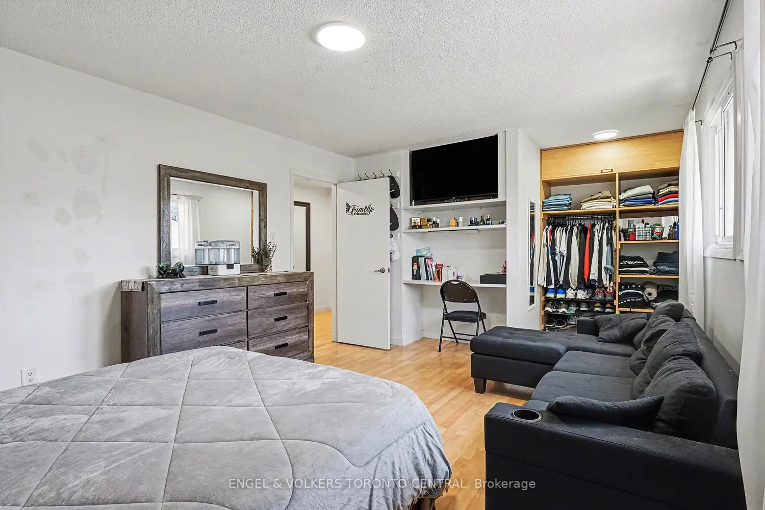 Additional image 14 of 6779 Glen Erin Drive 19