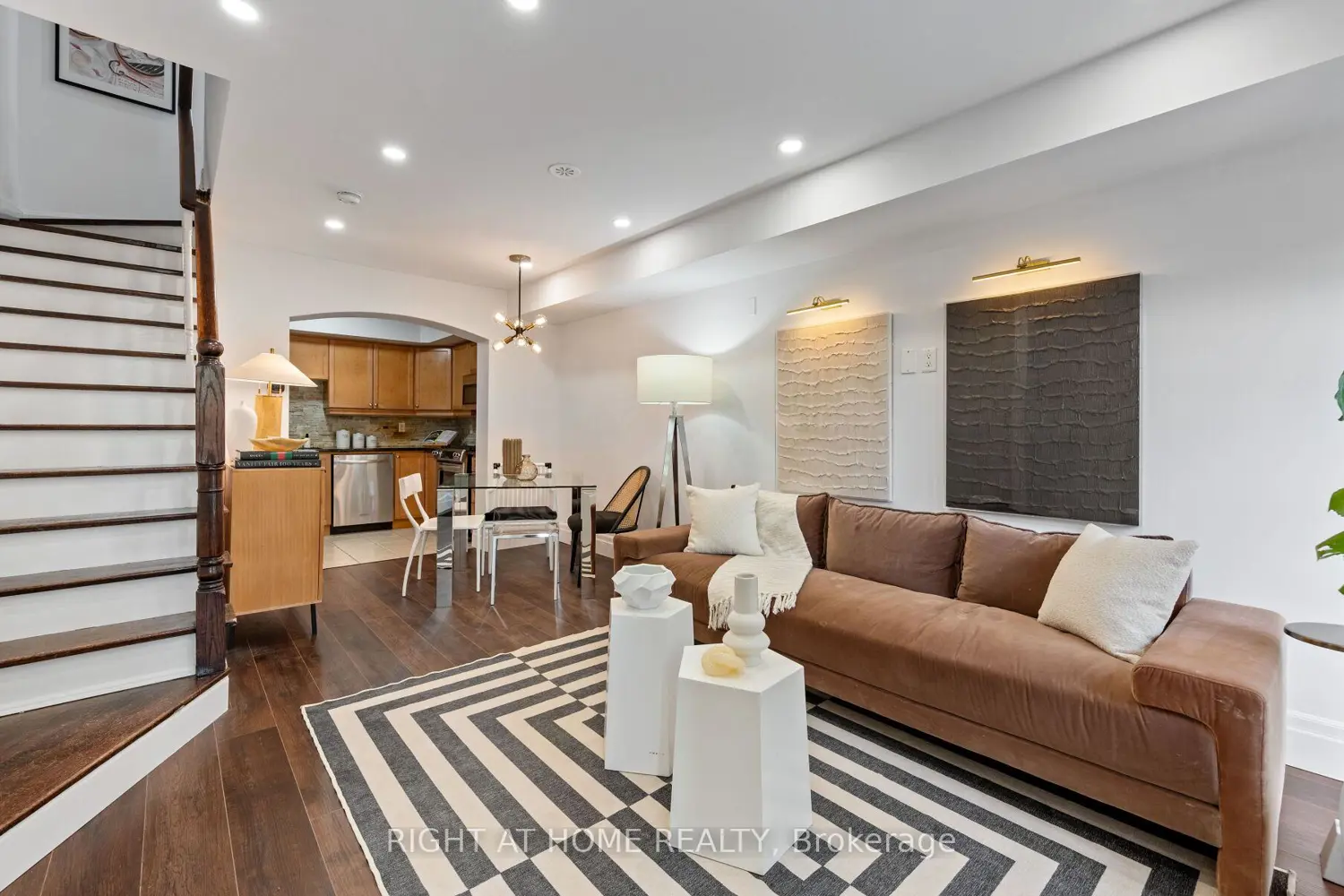Additional image 3 of 50 Mendelssohn Street 12
