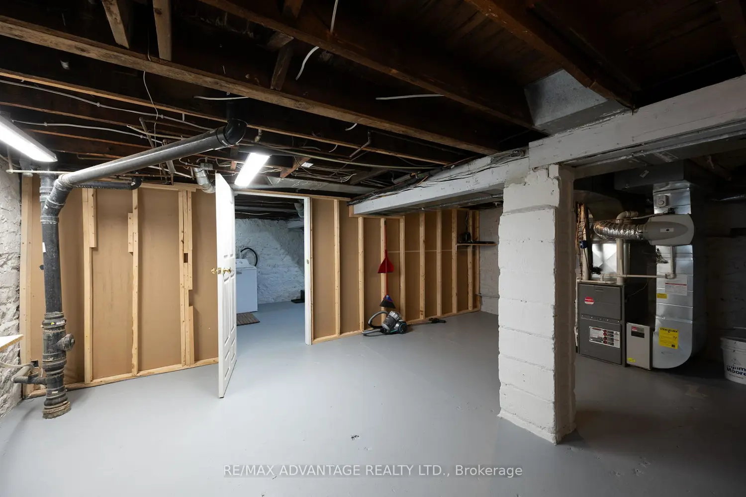 Additional image 13 of 577 English Street