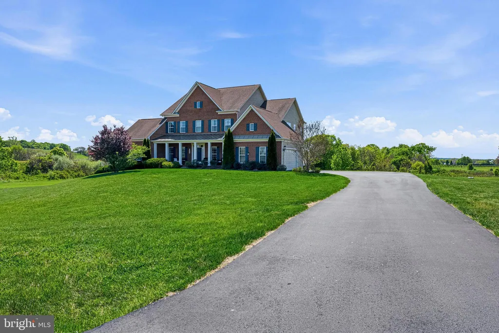 Additional image 77 of 42761 Prairie Merlin Court, Leesburg, VA 20176