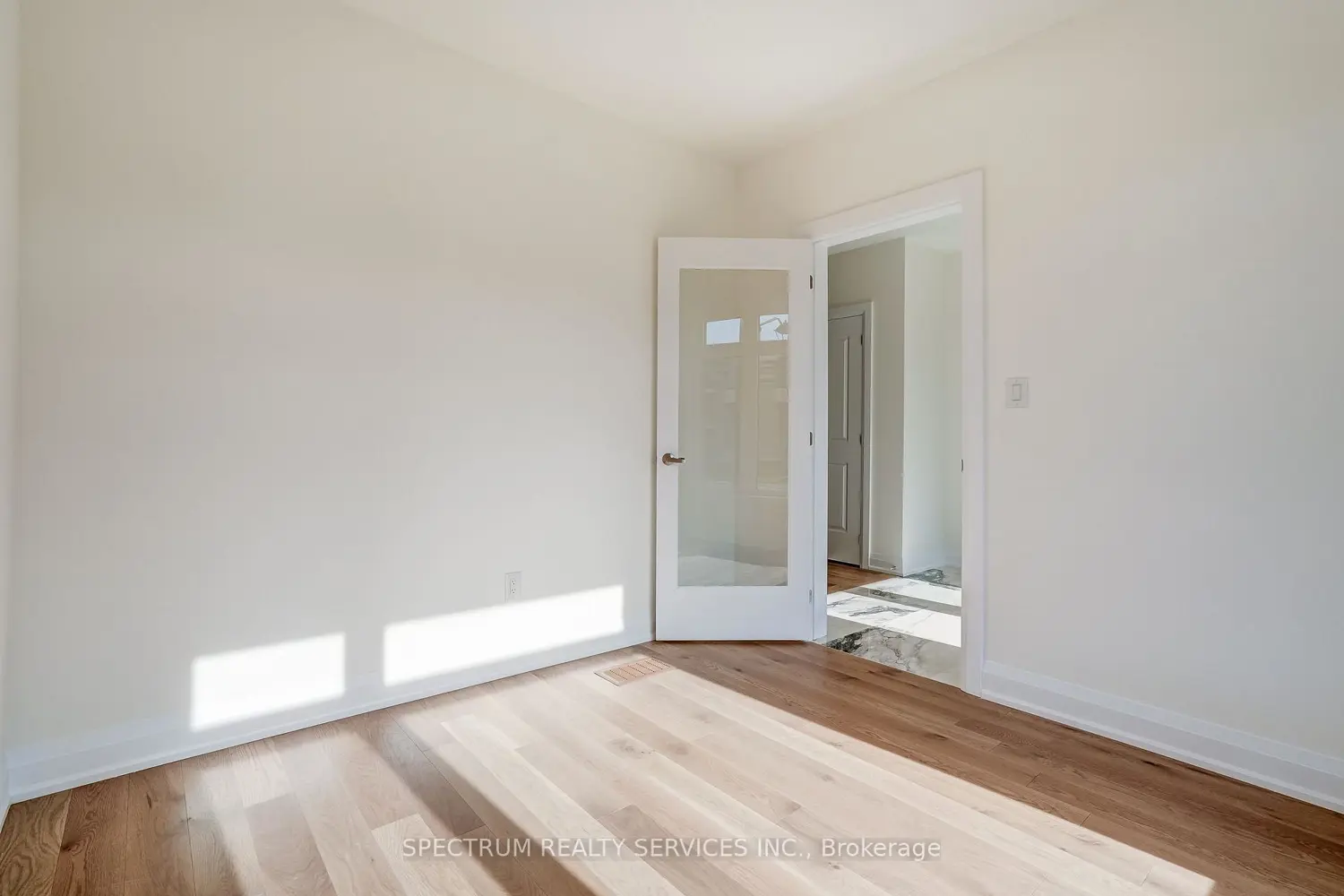 28 Dore Drive photo 4