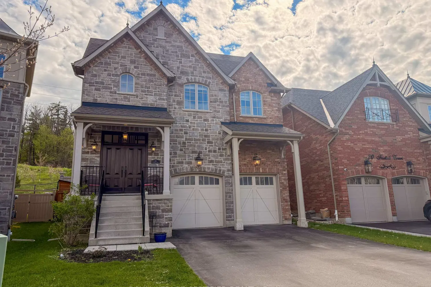 22 Foxtail Court