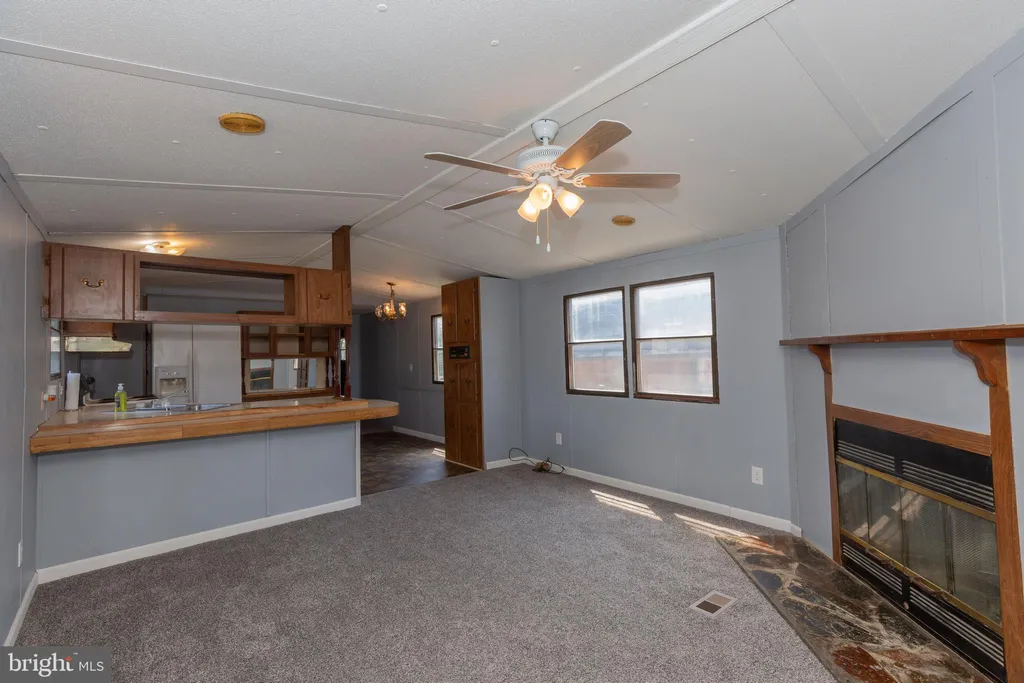 Additional image 24 of 90 Fabric Drive, Bunker Hill, WV 25413