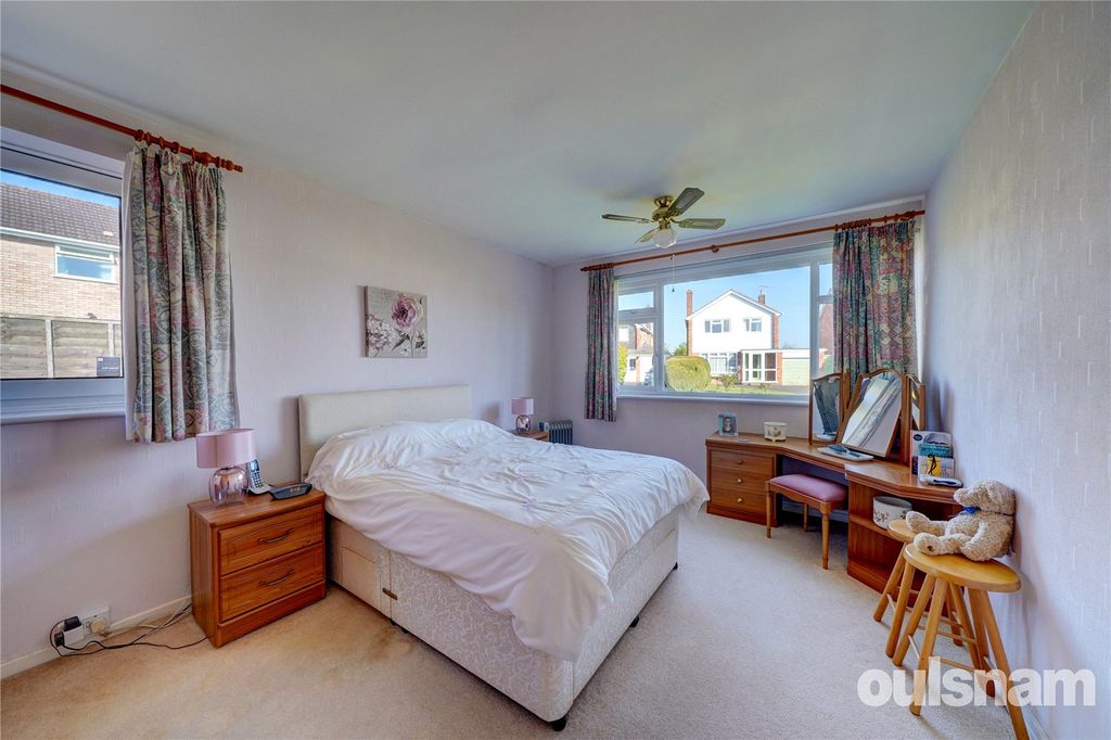 Additional image 11 of 2 bed bungalow for saleMinter Avenue, Droitwich, Worcestershire WR9
