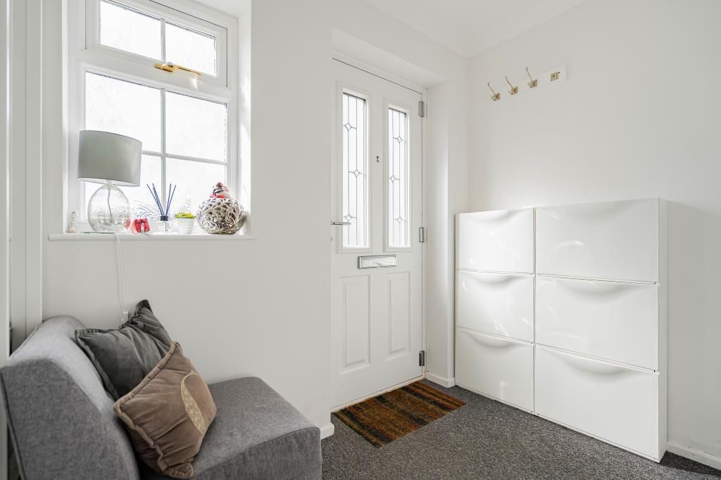 3 bed link detached house for saleThe Chase, Ely CB6 photo 5