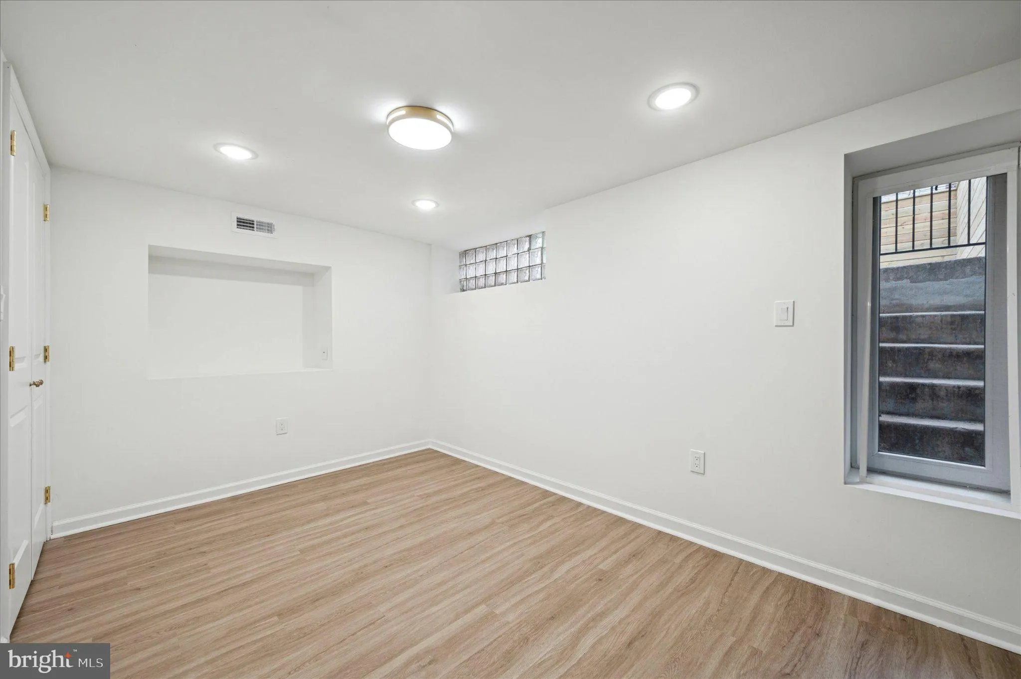 Additional image 31 of 2553 S Dewey Street Unit 1, Philadelphia, PA 19142