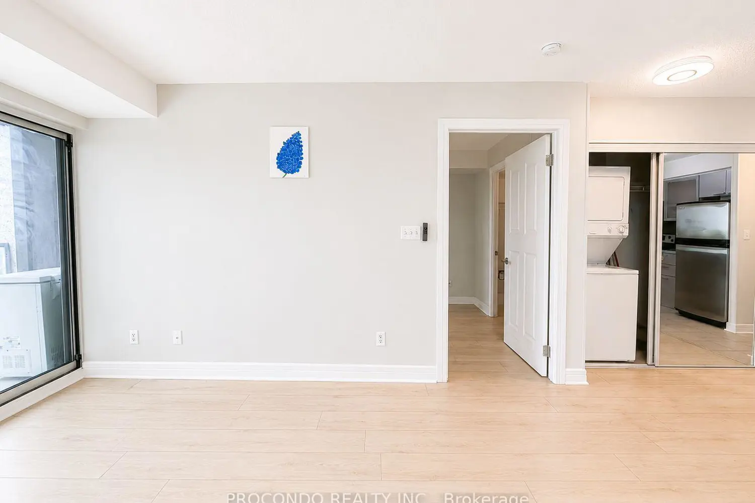 Additional image 8 of 18 Harrison Garden Boulevard 509