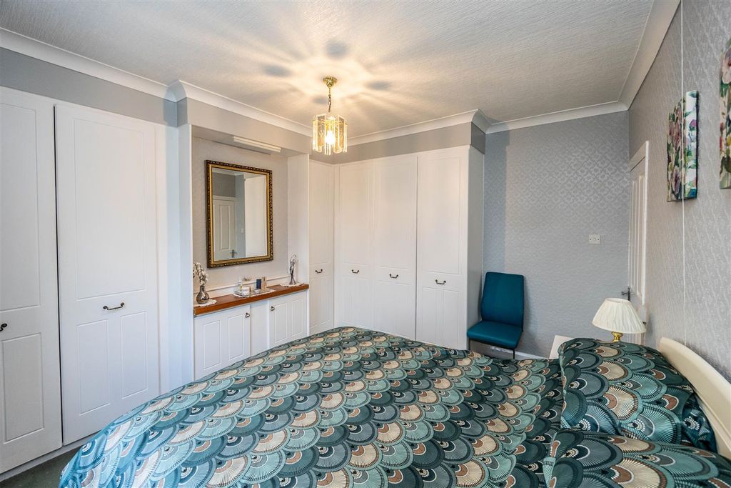 Additional image 19 of 3 bed semi-detached house for saleHammerstones Road, Elland HX5