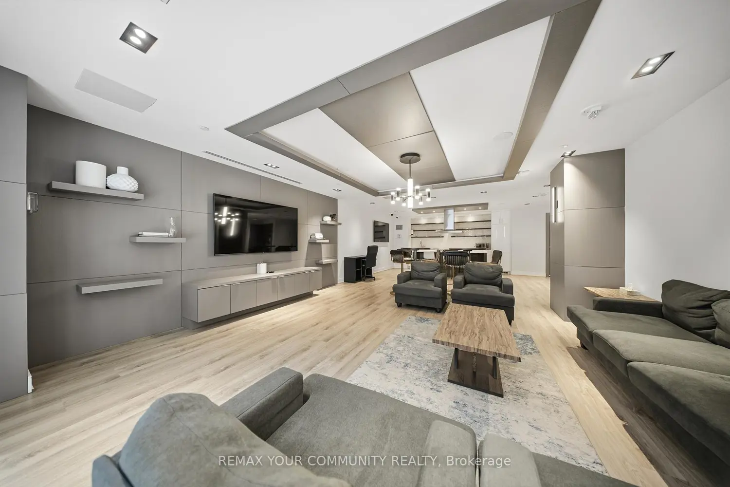 840 St Clair Avenue 312