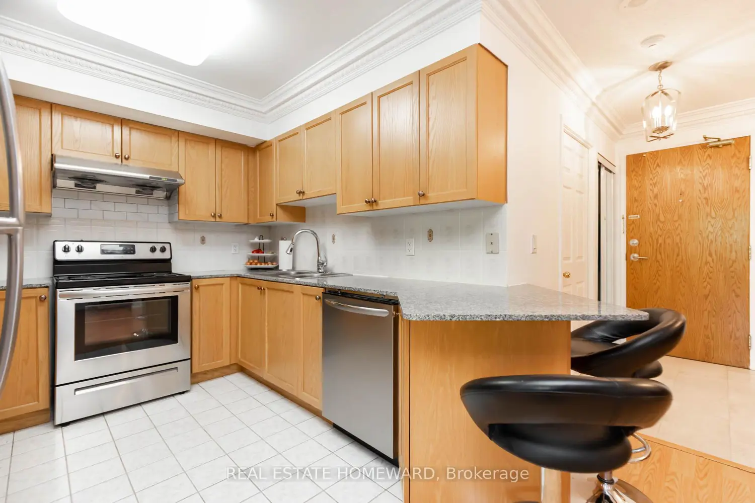 Additional image 7 of 1730 Eglinton Avenue 201