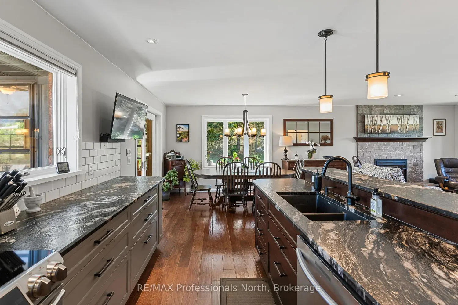68 Halbiem Crescent photo 2