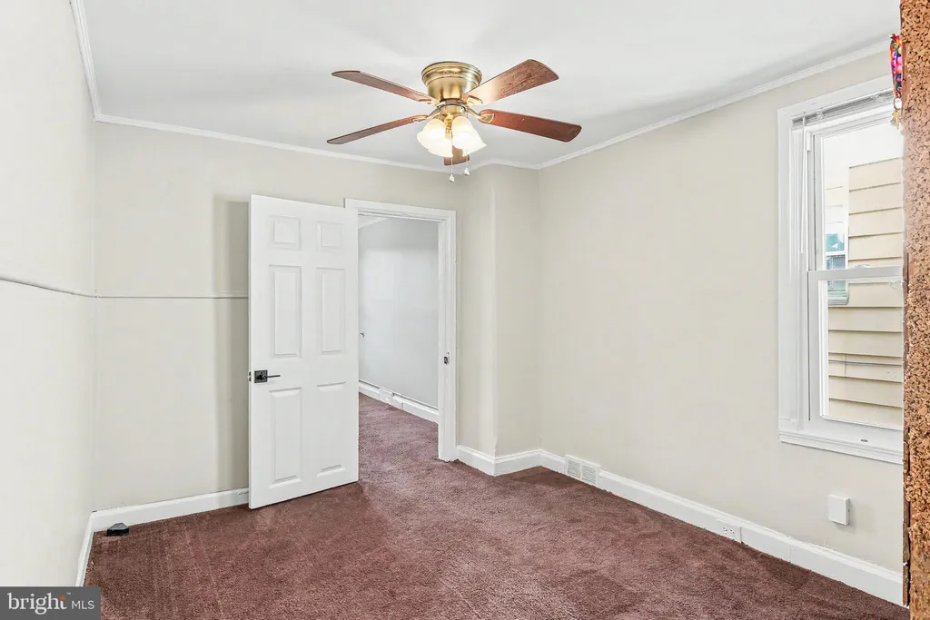 240 Bosler Ave Unit B, Lemoyne, PA 17043
