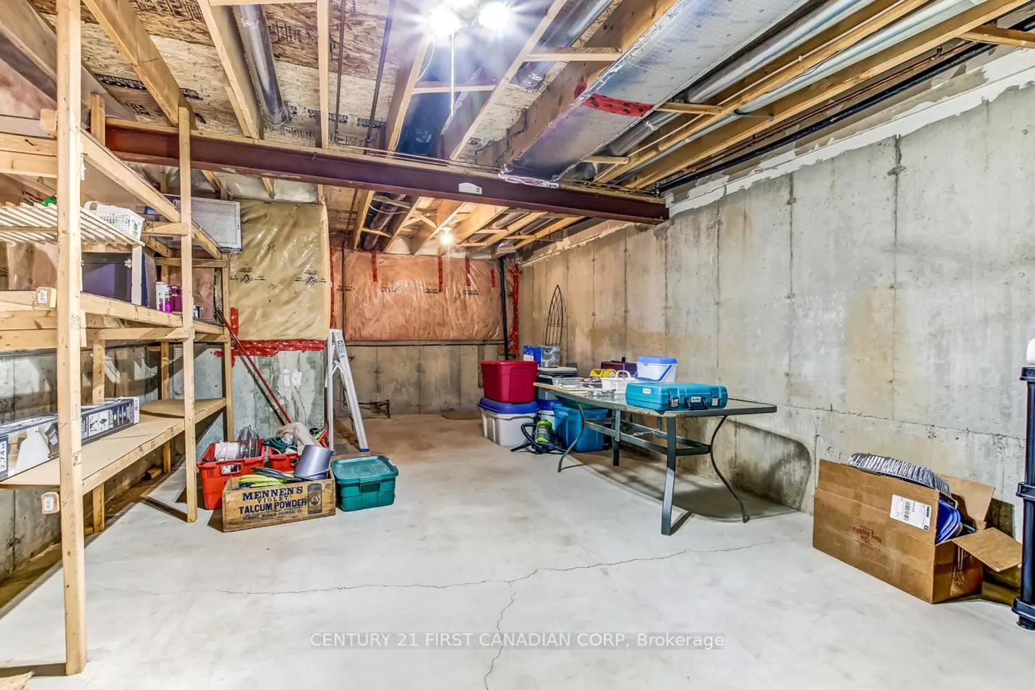 Additional image 18 of 1077 Hamilton Road 47