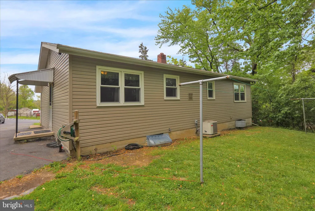 2003 McKnights Gap Road, Reading, PA 19604