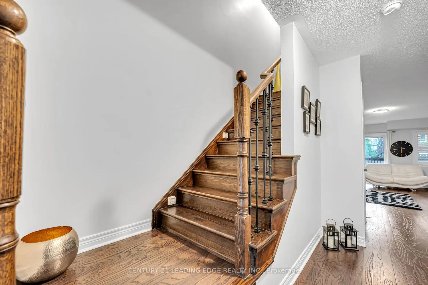Additional image 6 of 1727 Carousel Drive