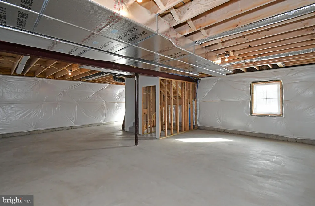 208 Schwenk Road, Perkiomenville, PA 18074