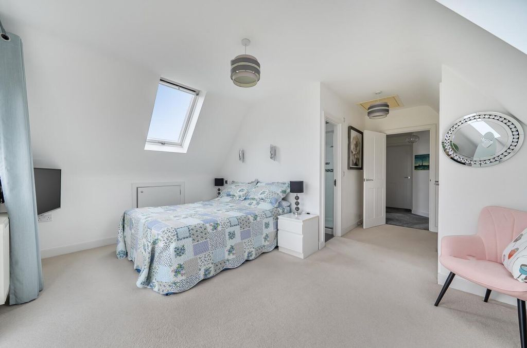 Additional image 8 of 3 bed detached house for salePitmore Road, Allbrook, Eastleigh SO50