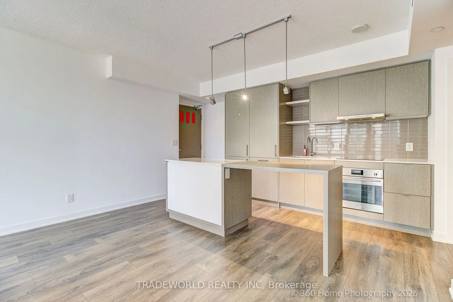 Additional image 4 of 100 Harbour Street 4706