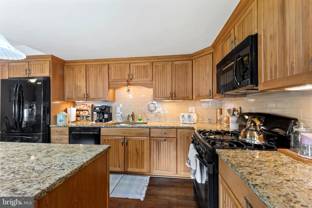 Additional image 9 of 1522 Hampton Road, Bensalem, PA 19020