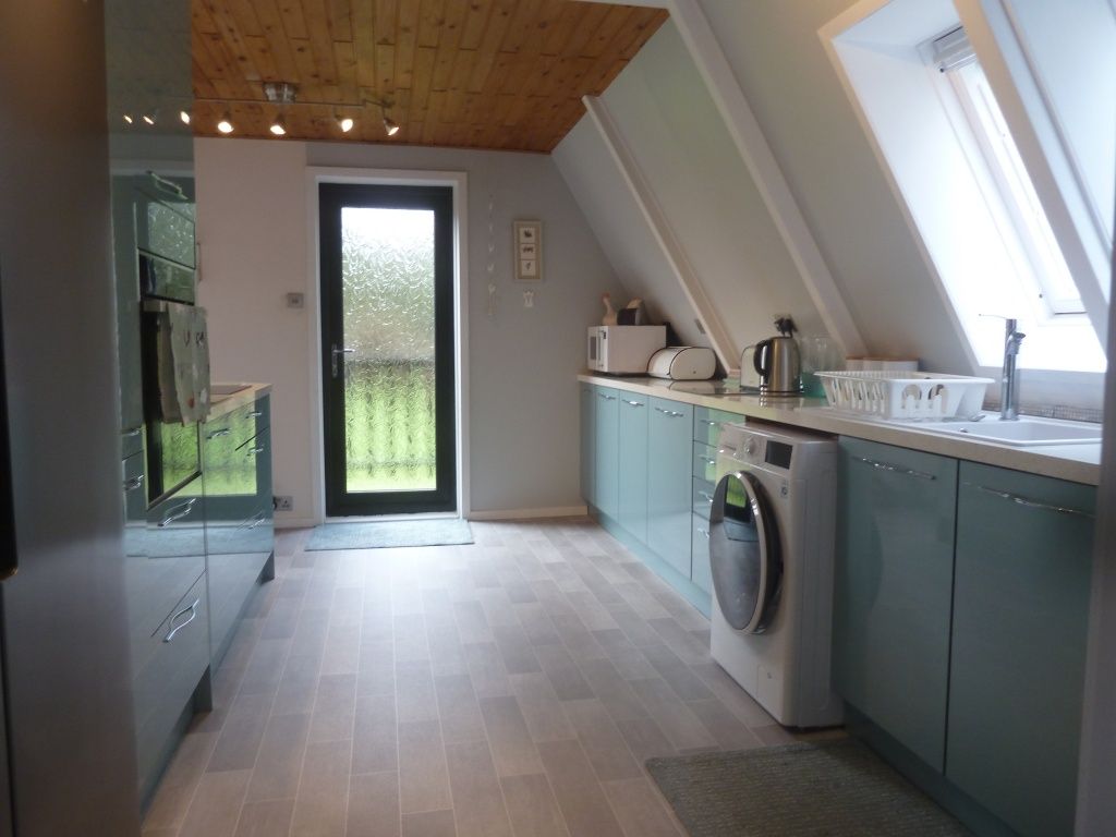 Additional image 11 of 2 bed chalet for sale14 Deercroft Hunters Holiday Village, Dunoon PA23