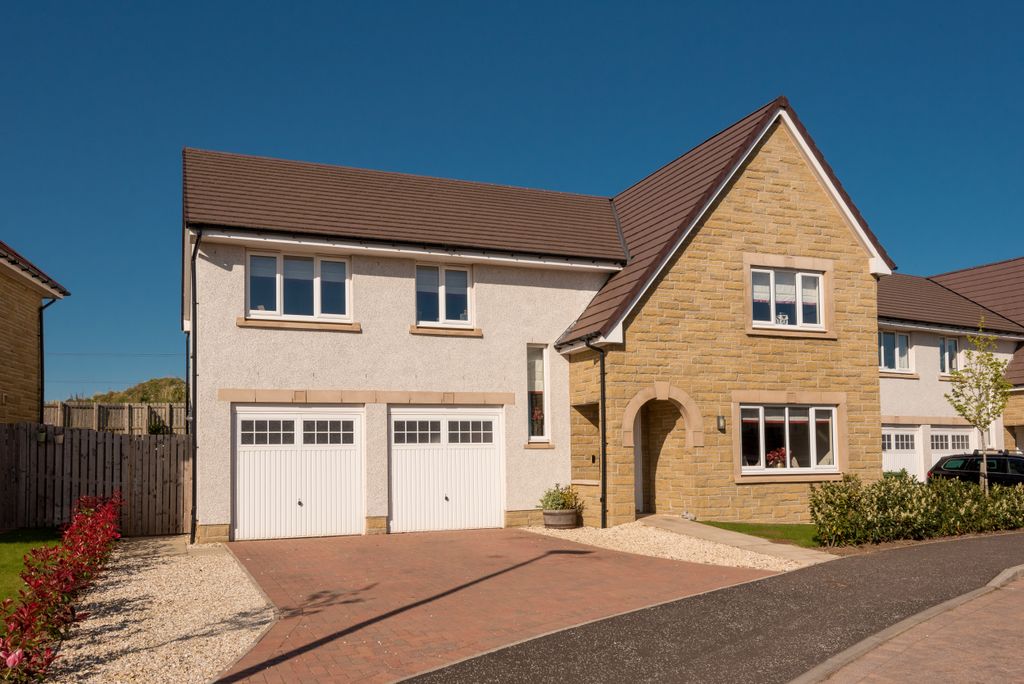 5 bed detached house for sale56 Noble Gardens, East Linton, East Lothian EH40