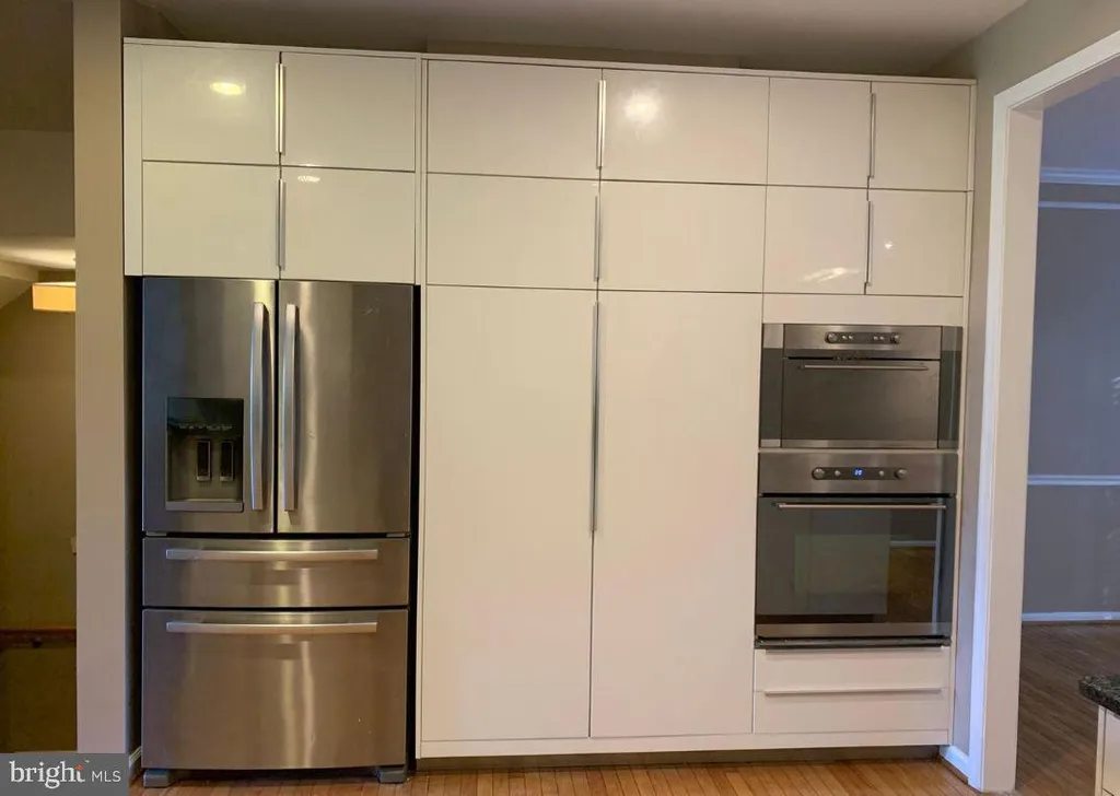 Additional image 5 of 13689 Saint Johns Wood Place, Herndon, VA 20171