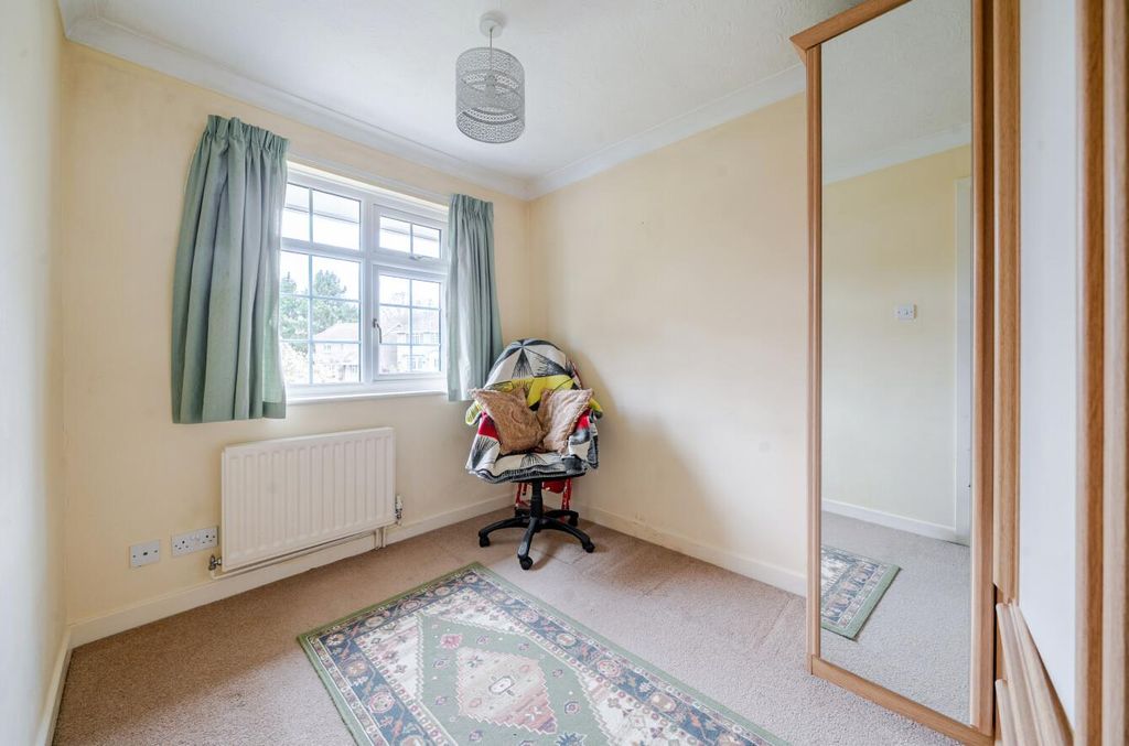 Additional image 15 of 4 bed property for saleBroomhill Way, Boyatt Wood, Eastleigh SO50