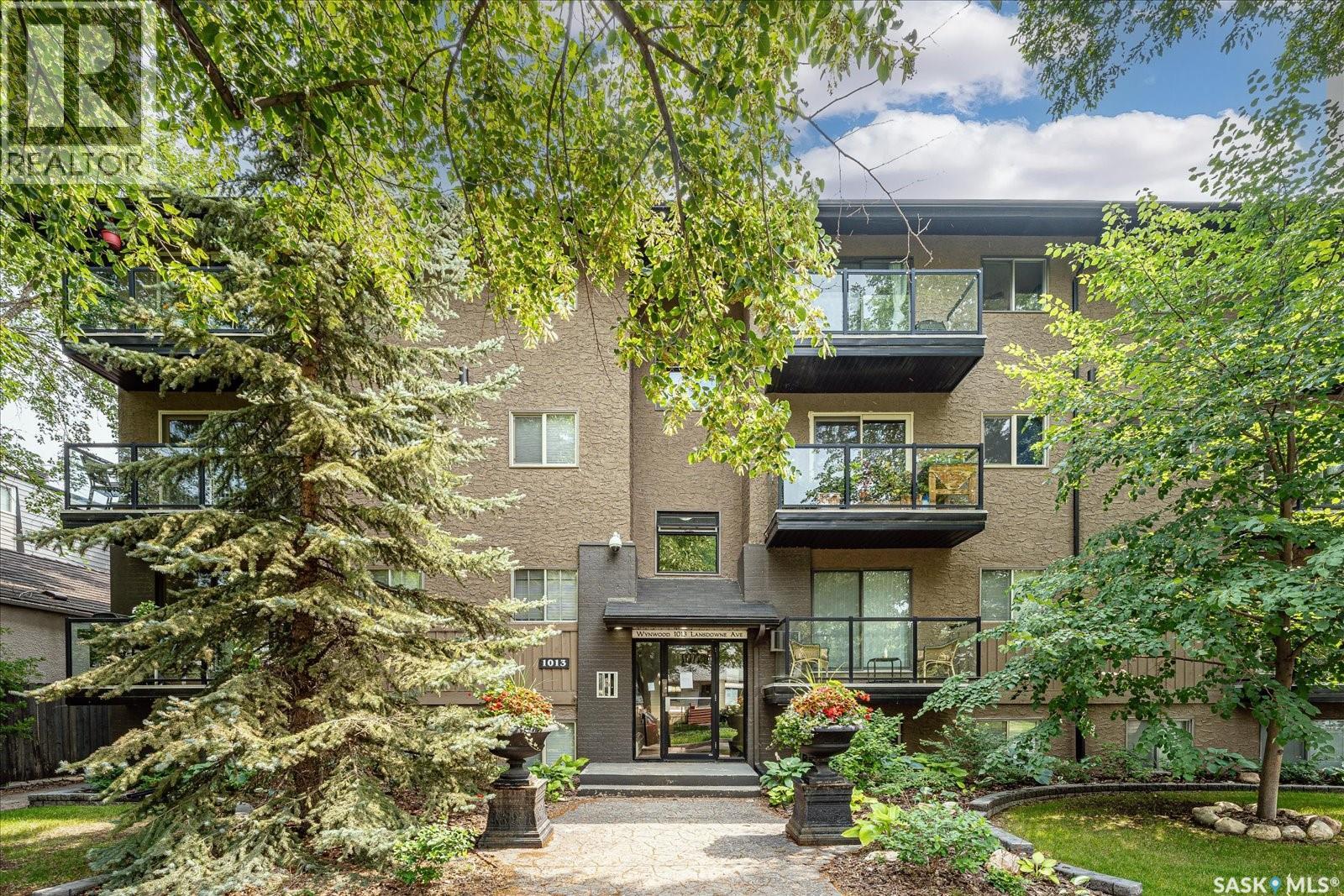 106 1013 Lansdowne AVENUE