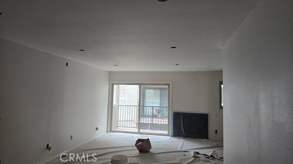 Additional image 11 of 2929 Waverly Apt # 213 Dr, Los Angeles, CA 90039