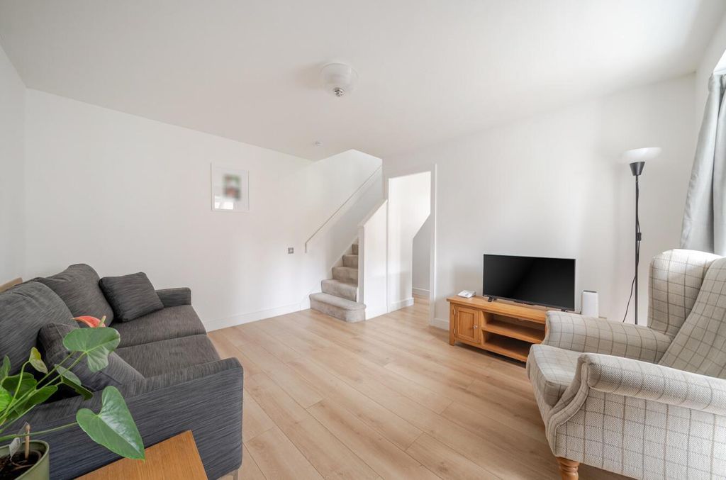 Additional image 2 of 1 bed property for saleStratford Place, Eastleigh SO50