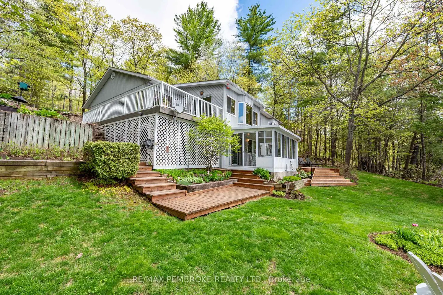 93 Bilsborrow Trail photo 2