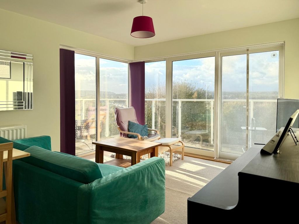 Additional image 2 of 2 bed flat for saleTrem Elai, Penarth CF64
