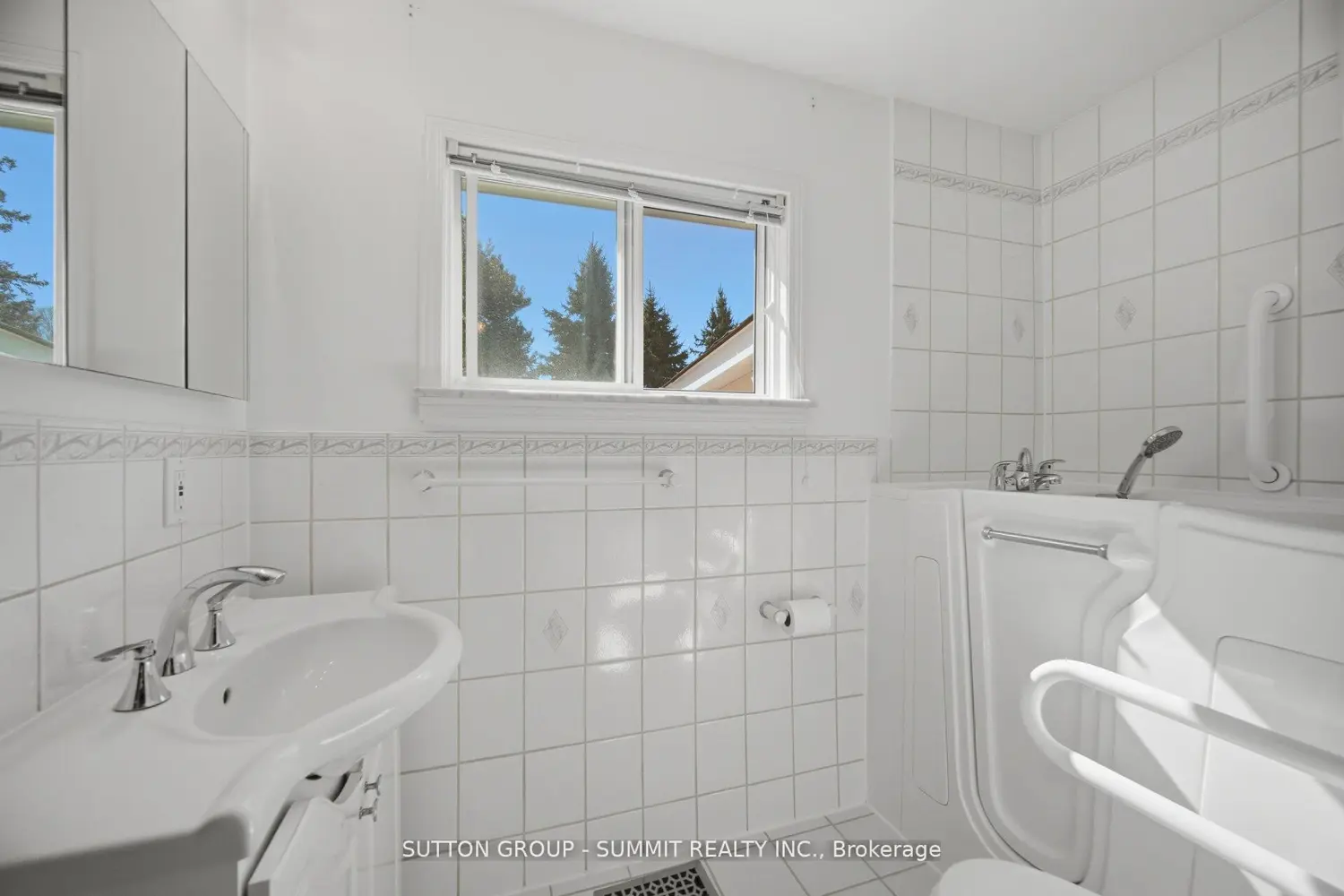 Additional image 6 of 3 Donata Drive
