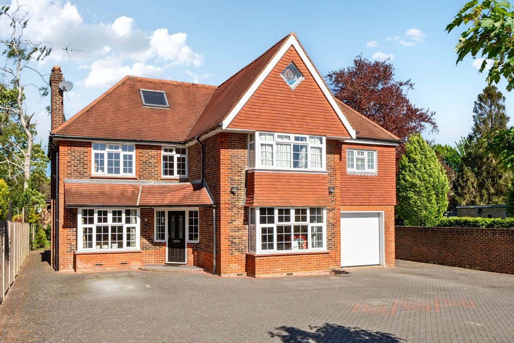 Additional image 11 of 6 bed detached house for saleFir Tree Road, Epsom KT17