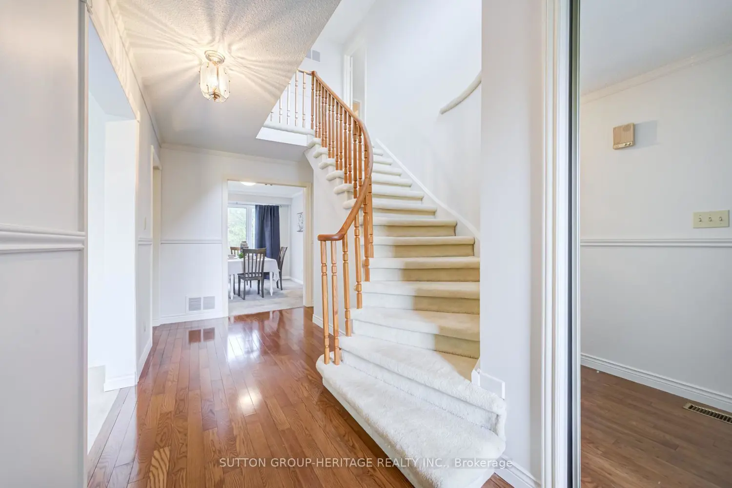 41 Carter Crescent photo 2